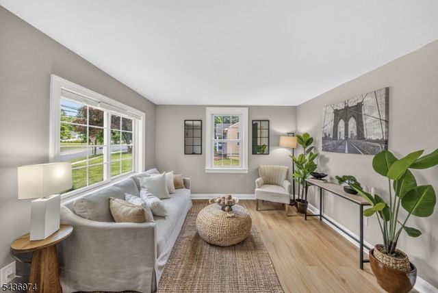 162 Grannis Ave, Morris Plains Boro, NJ 07950
