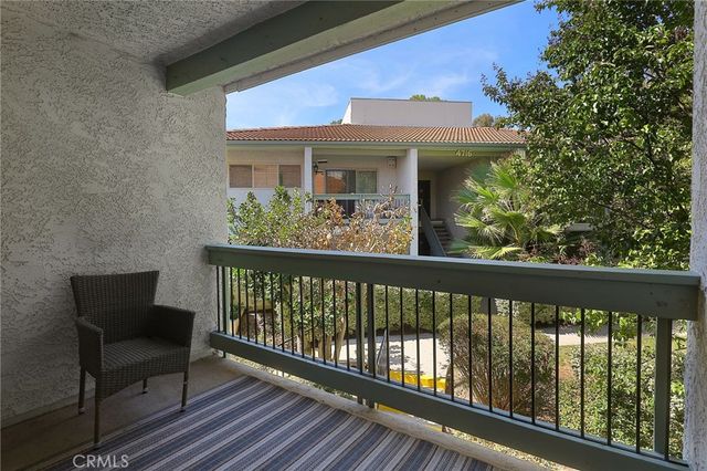 4730 Park Granada 228, Calabasas, CA 91302