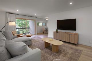 4730 Park Granada 228, Calabasas, CA 91302