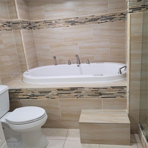 1811 Sabal Palm Dr 106, Davie, FL 33324