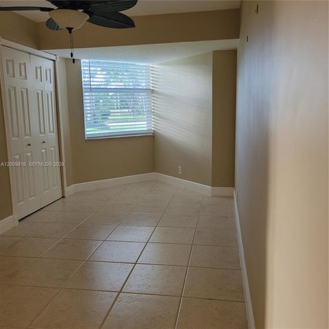 1811 Sabal Palm Dr 106, Davie, FL 33324