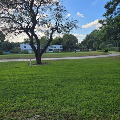 1811 Sabal Palm Dr 106, Davie, FL 33324