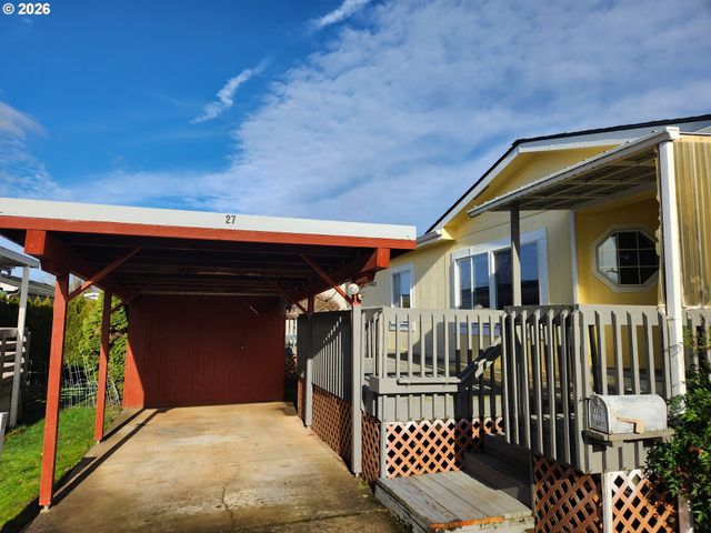 20248 HIGHWAY 213 27, Oregon City, OR 97045