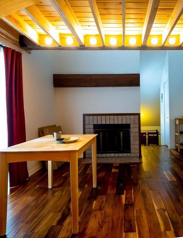 527 Donofrio Drive #6, Madison, WI 53719