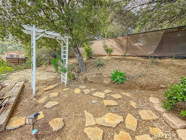 1059 Alta Vista, Simi Valley, CA 93063