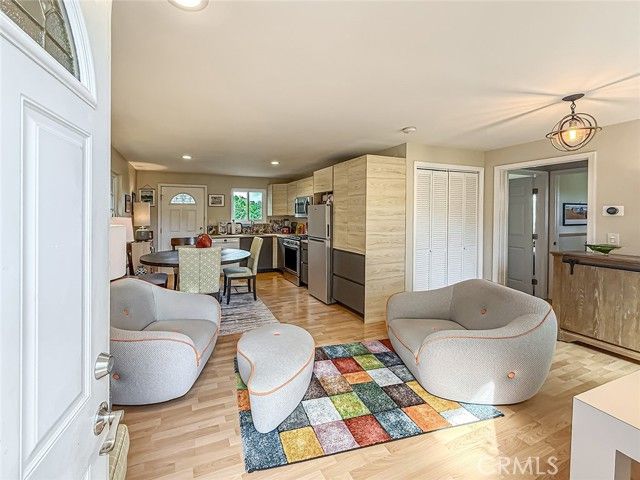 1059 Alta Vista, Simi Valley, CA 93063