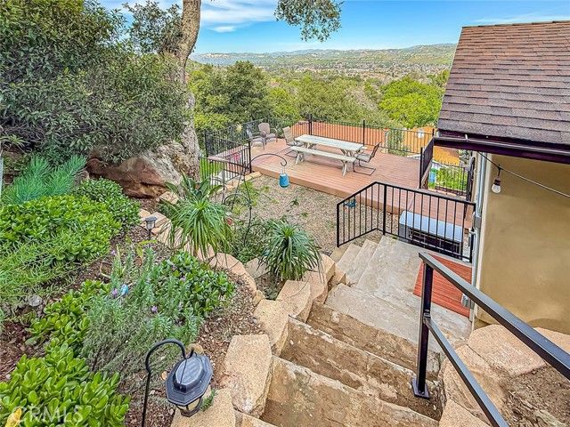 1059 Alta Vista, Simi Valley, CA 93063