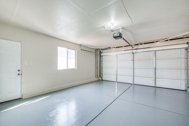 2295 N Lodi, Fresno, CA 93722