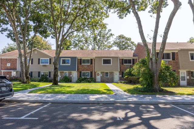 40 W 4th Street 7, Patchogue, NY 11772