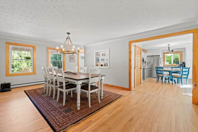 16 Hampshire Drive, Gilford, NH 03249