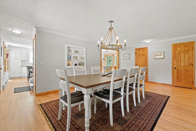 16 Hampshire Drive, Gilford, NH 03249