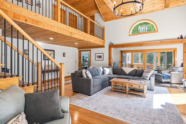 16 Hampshire Drive, Gilford, NH 03249