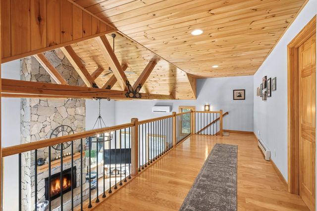 16 Hampshire Drive, Gilford, NH 03249