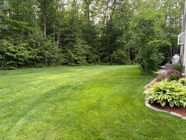 16 Hampshire Drive, Gilford, NH 03249