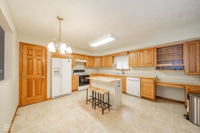 512 N 5th Street, Middletown, IN 47356