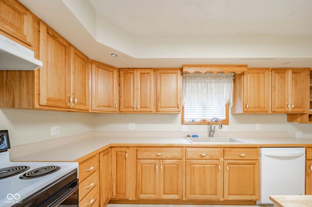 512 N 5th Street, Middletown, IN 47356
