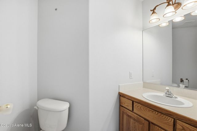 8814 N Torrey LN, Hayden, ID 83835