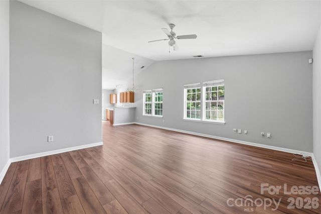2872 Oasis Lane, Charlotte, NC 28214