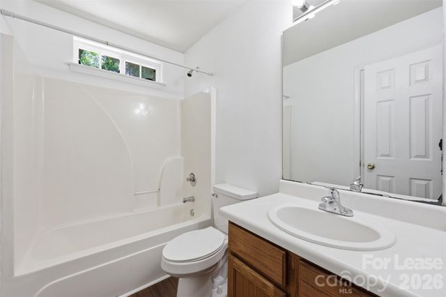 2872 Oasis Lane, Charlotte, NC 28214