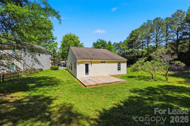 2872 Oasis Lane, Charlotte, NC 28214