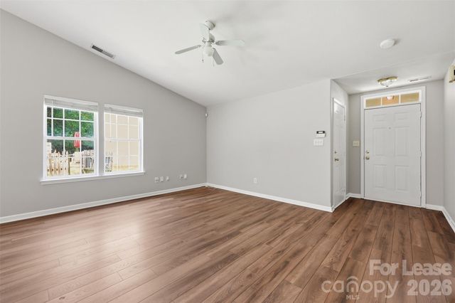 2872 Oasis Lane, Charlotte, NC 28214