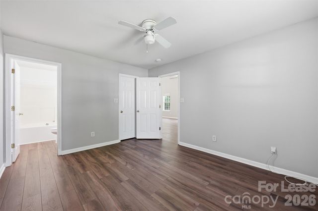 2872 Oasis Lane, Charlotte, NC 28214