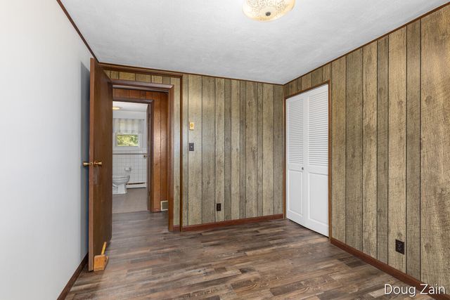 9090 11 Mile Road Ne, Courtland Twp, MI 49341