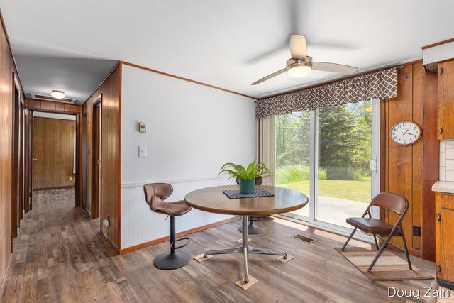 9090 11 Mile Road Ne, Courtland Twp, MI 49341