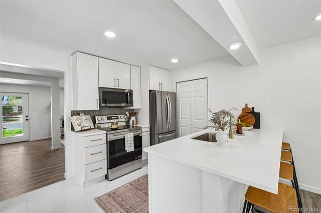 2850 Ivy Street, Denver, CO 80207