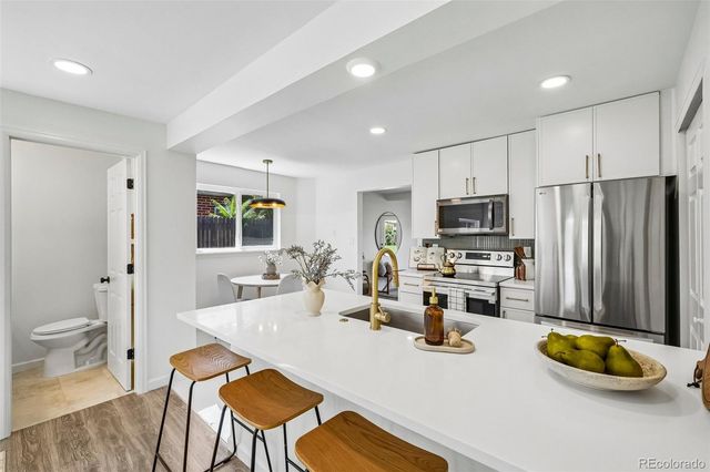 2850 Ivy Street, Denver, CO 80207