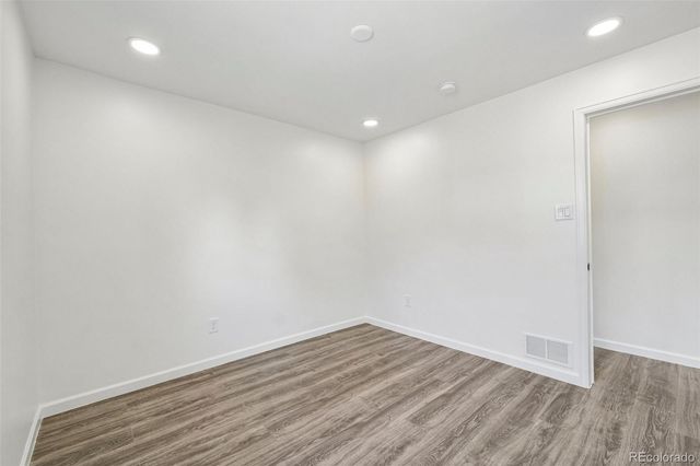 2850 Ivy Street, Denver, CO 80207