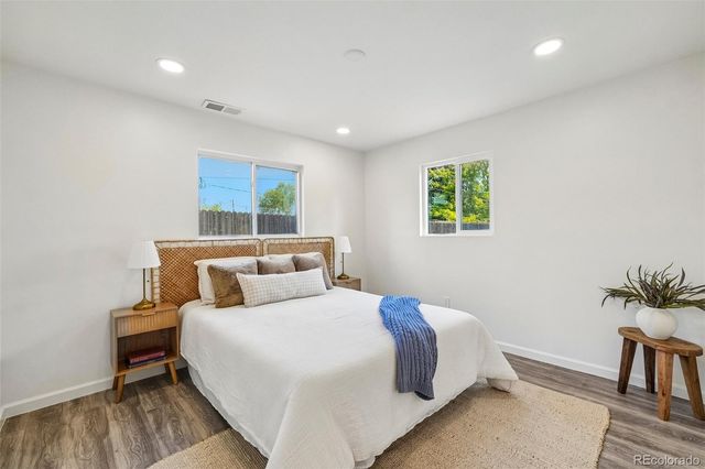 2850 Ivy Street, Denver, CO 80207