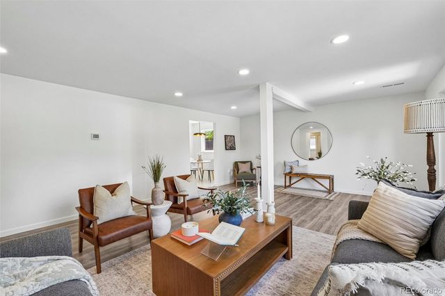 2850 Ivy Street, Denver, CO 80207