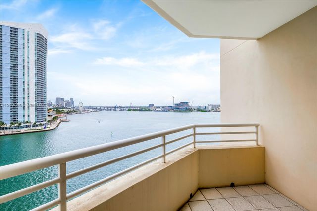 888 Brickell Key Drive 1010, Miami, FL 33131