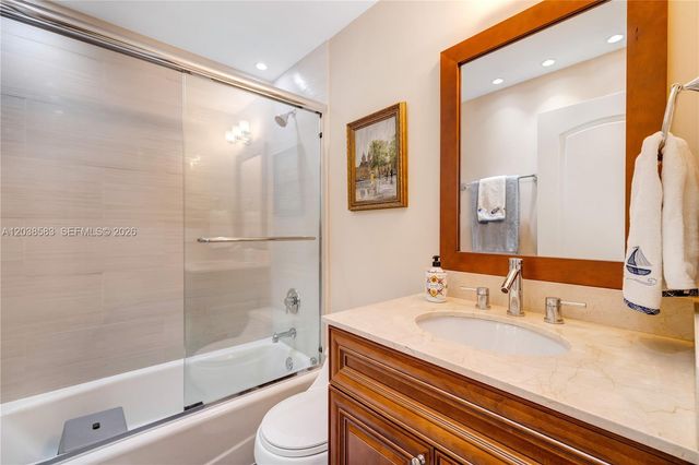 888 Brickell Key Drive 1010, Miami, FL 33131