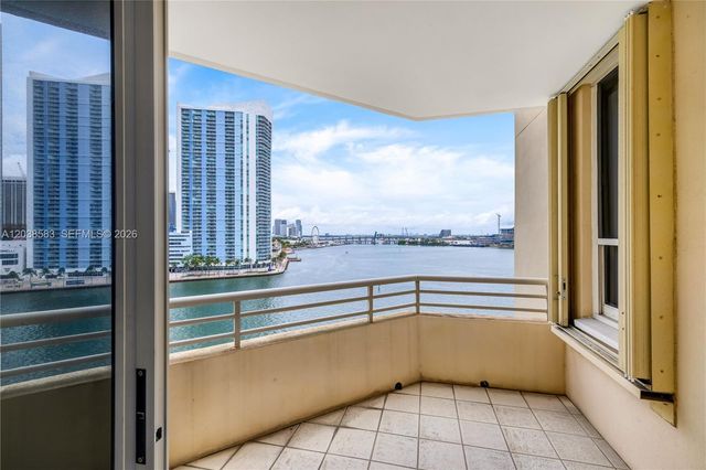 888 Brickell Key Drive 1010, Miami, FL 33131