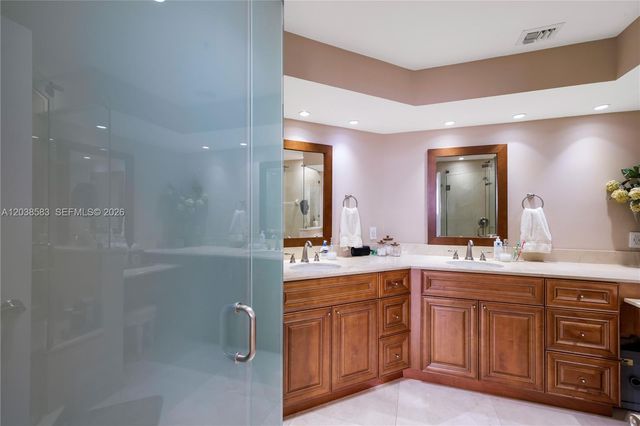 888 Brickell Key Drive 1010, Miami, FL 33131