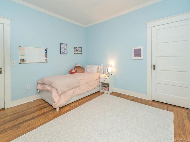 150 Franklin Avenue, Sea Cliff, NY 11579