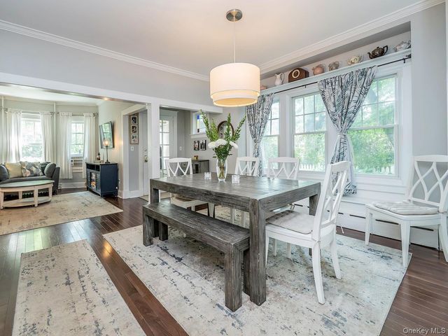 150 Franklin Avenue, Sea Cliff, NY 11579