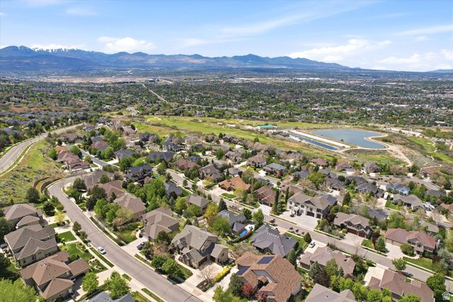 1733 E CRIMSON OAK DR, Draper, UT 84020