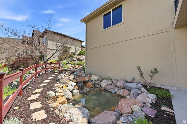 1733 E CRIMSON OAK DR, Draper, UT 84020
