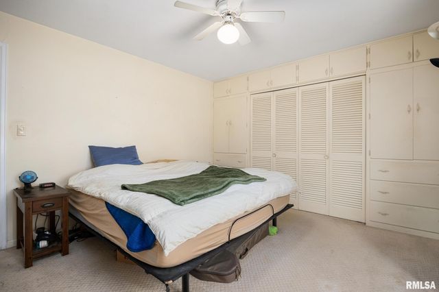 2926 W PARKWOOD Drive, Peoria, IL 61614