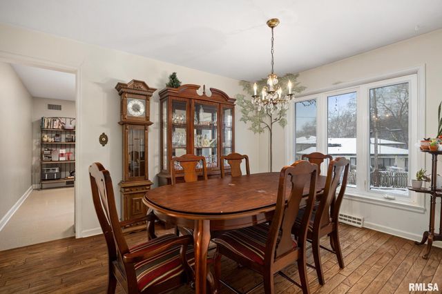 2926 W PARKWOOD Drive, Peoria, IL 61614