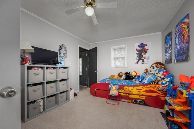 305 Ridgewood Dr, Shelbyville, TN 37160