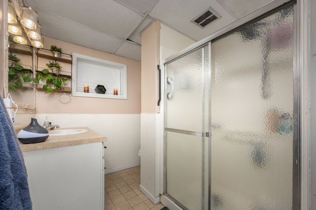 305 Ridgewood Dr, Shelbyville, TN 37160