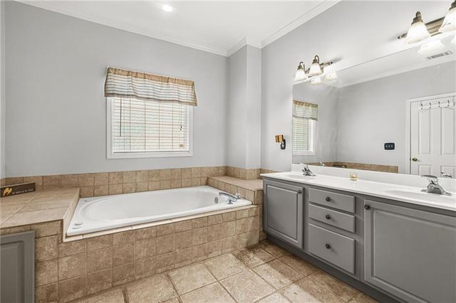 120 Ridge Run, Tyrone, GA 30290