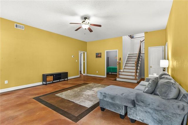 120 Ridge Run, Tyrone, GA 30290