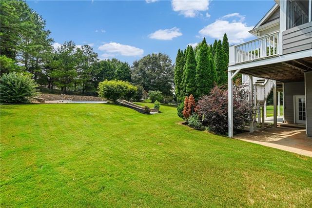 120 Ridge Run, Tyrone, GA 30290