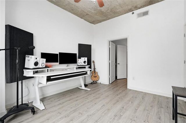 250 Pharr Road NE 1005, Atlanta, GA 30305