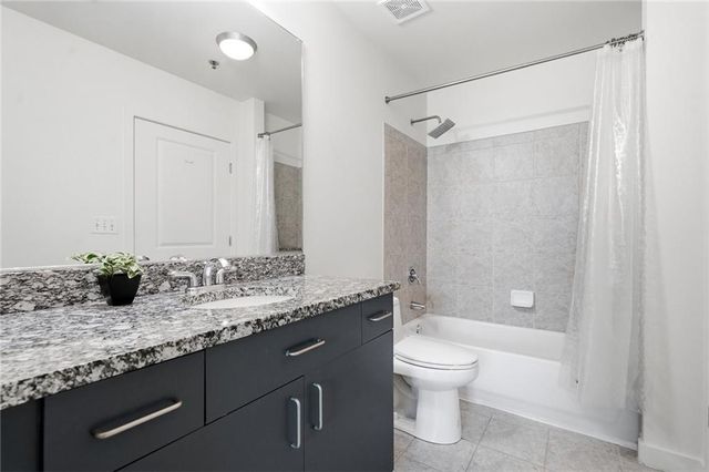 250 Pharr Road NE 1005, Atlanta, GA 30305